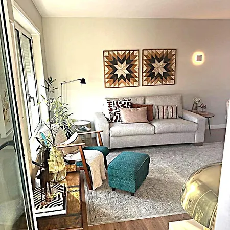 Apartamento Av. Da Liberdade Comfortable With Balcony *