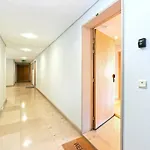 Apartman Av. Da Liberdade Comfortable With Balcony *