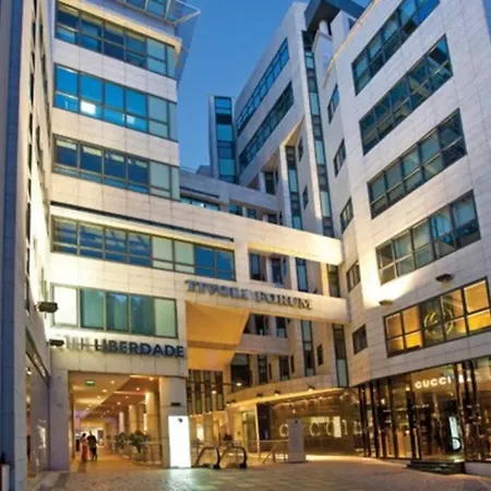 Av. Da Liberdade Comfortable With Balcony Διαμέρισμα