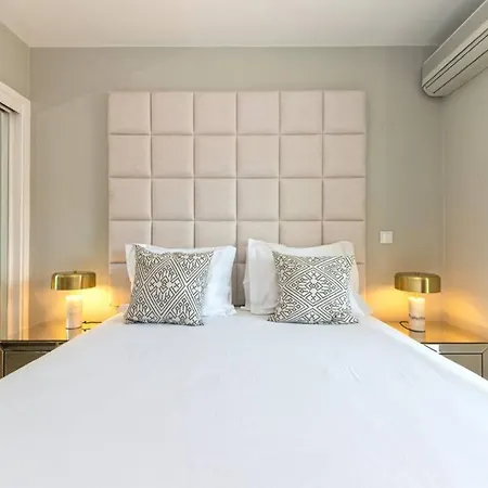 Appartement Av. Da Liberdade Comfortable With Balcony